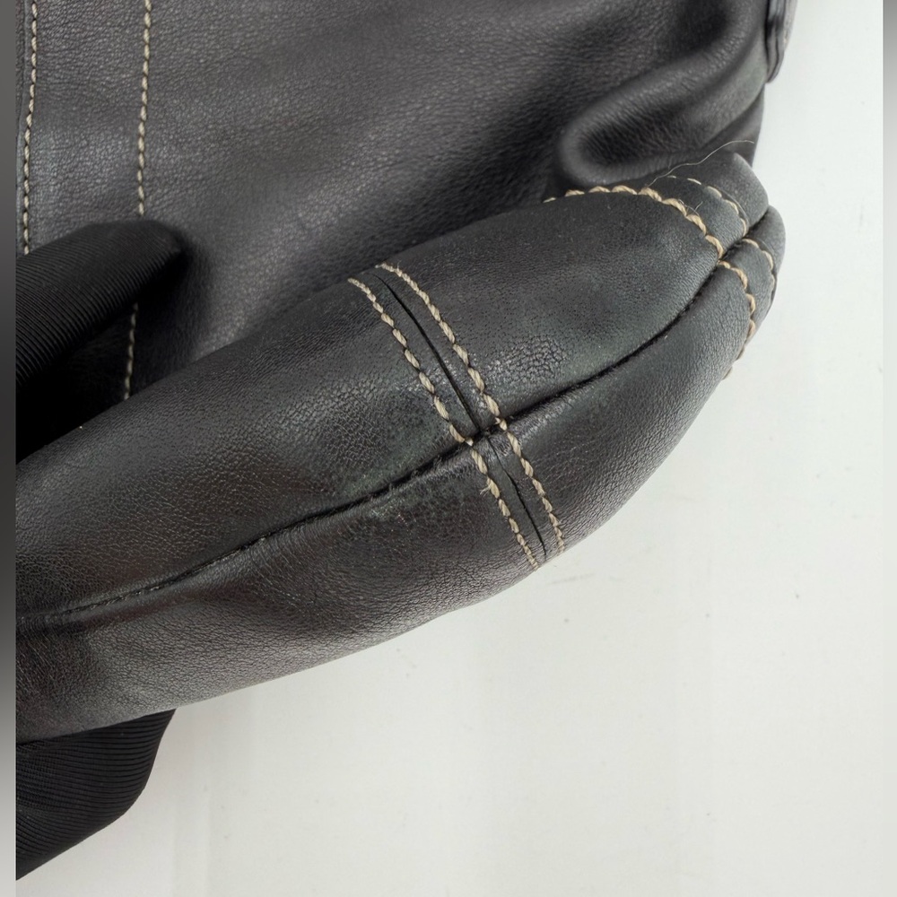 Coach Soho Buckle Flap Hobo Black Leather Y2K Shoulder Bag 1452 Silver Hardware - Picture 4 of 16